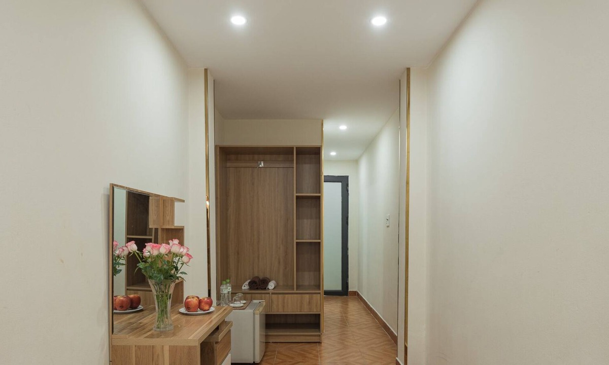 Hang Trong Hostel | Laura house