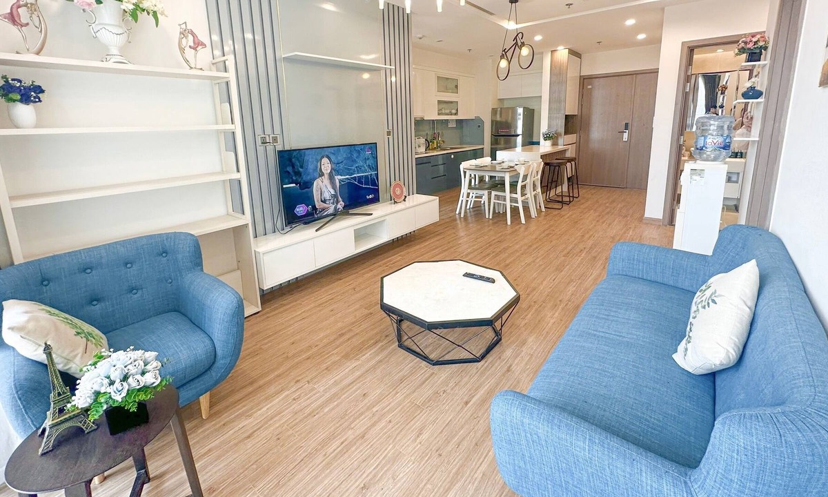 Cong Vi Apartment | LeO Hometel - Vinhomes Metropolis Serviced Apartment at 304 Lieu Giai Ba Dinh