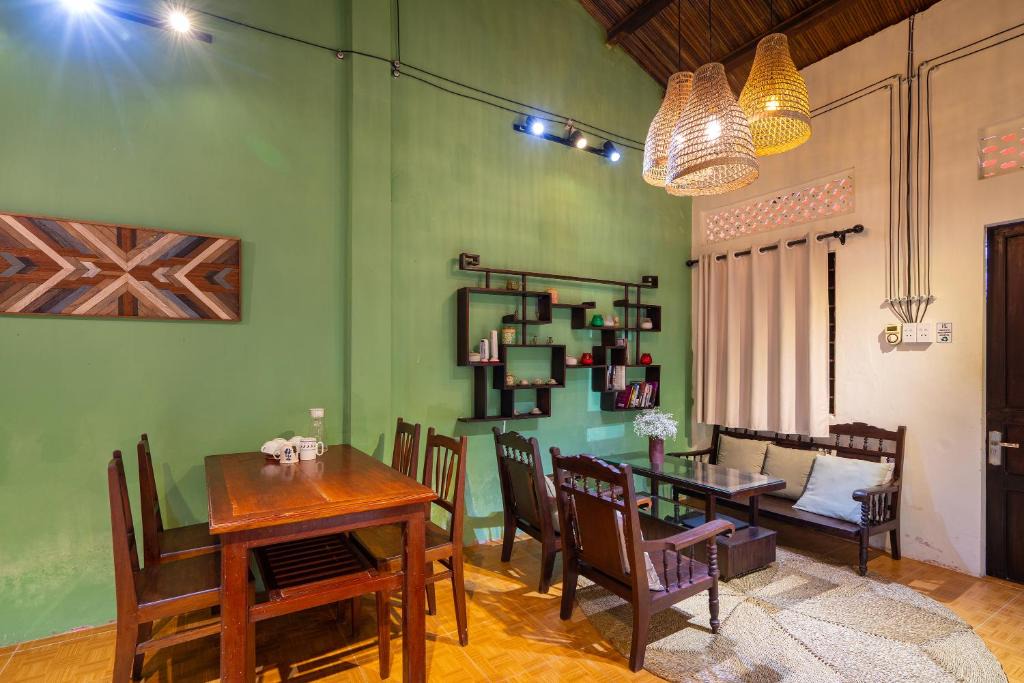 Cam Pho House | Little Nap Homestay