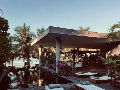 Troncones Hotel | Lo Sereno Casa de Playa