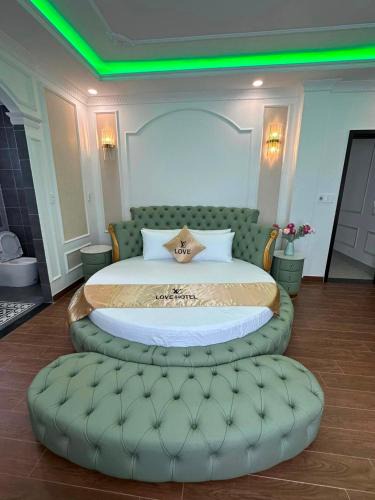 Trung Chanh Hotel | Love Hotel Tô Ký