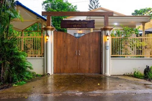 Long Khanh Resort | Lumiere Family Village Long Khánh - Đồi Rìu