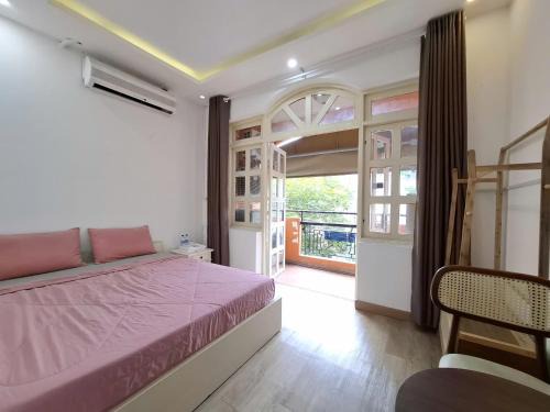 Phuong 8 House | LUNARIA corner of Tan Dinh