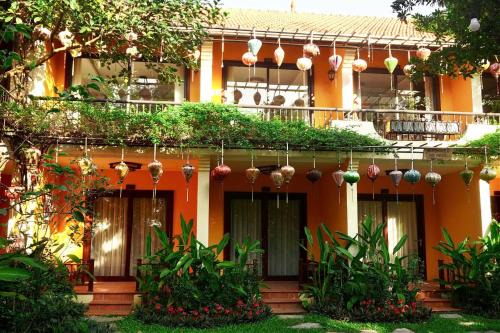 Luong Son Hotel | Luong Son Retreat
