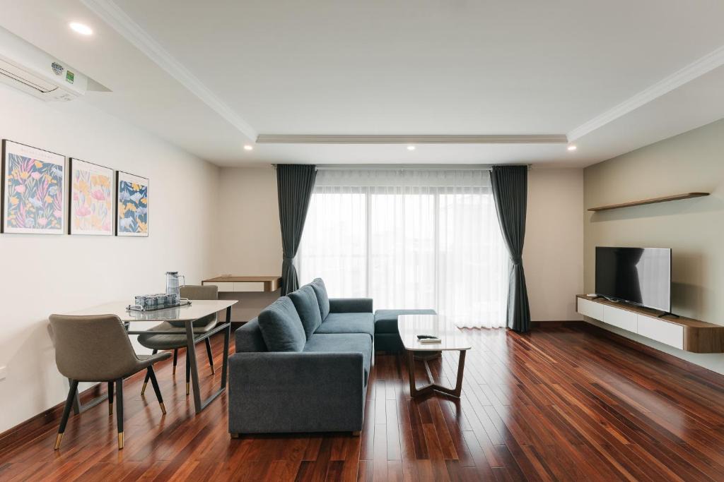 Ngoc Khanh Apartment | Lux Lake Ngọc Khánh