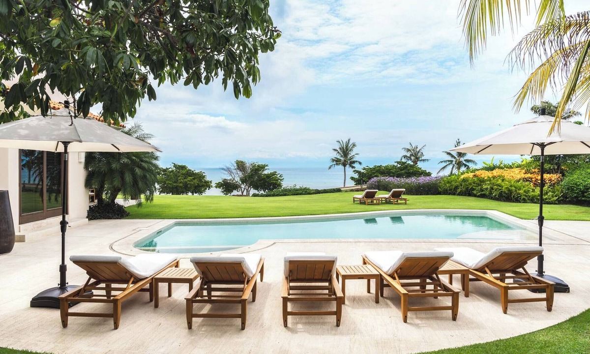 Punta de Mita Villa | Luxurious 5 Star Oceanfront Villa/Private Pool/In Gates/Staff Service