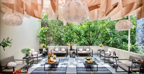 La Condesa House | Luxurious Villa with 9 BR and HUGE Terrace Condesa