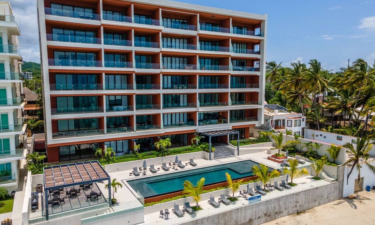 Bucerias Condo | Luxury 2 Bed/2 Bath Beachfront Condo - Bucerias