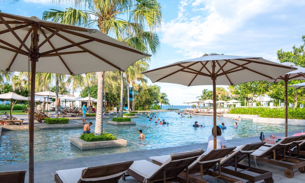 Ngu Hanh Son Apartment | Luxury 2 Bedroom Apartment with Outdoor Pool - Hyatt Resort Danang