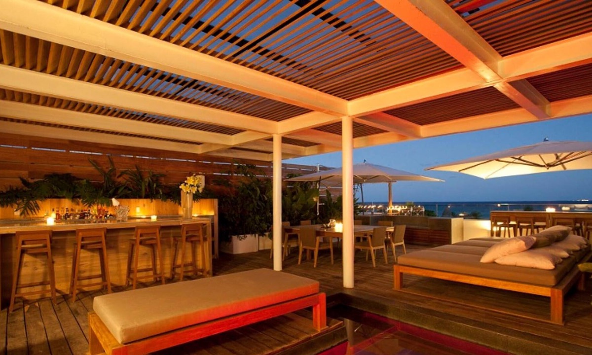 Centro Villa | Luxury 4 Bedroom In The Heart Of Downtown Playa