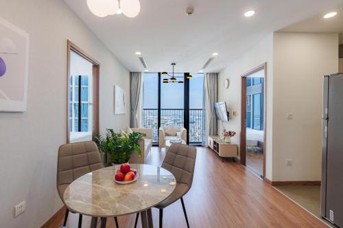 Tan Thuan Tay Apartment | Luxury Apartment in District 7,D4,D1 Full View Beautiful