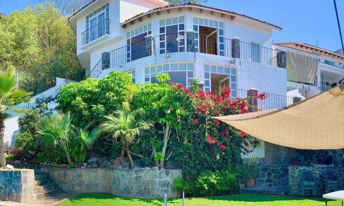 Ixtapan de la Sal Villa | Luxury Mexican Villa with Unbeatable Views