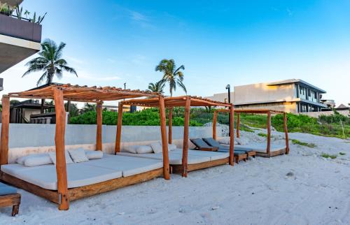 Tulsayab Apartment | Luxury Romantic Getaway - 1 Bedroom - Steps from the Beach - Bahia Tankah Tulum