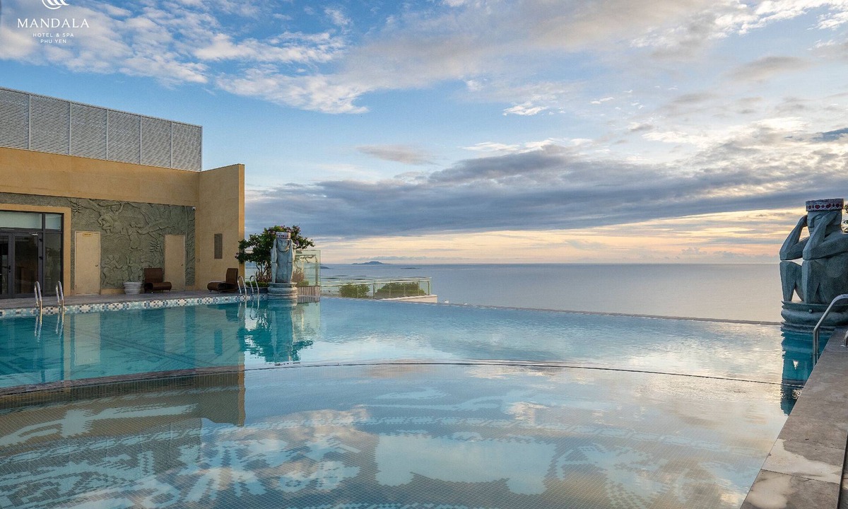 Tuy Hoa Hotel | M Continental By Mandala Phu Yen - 24hours Stay