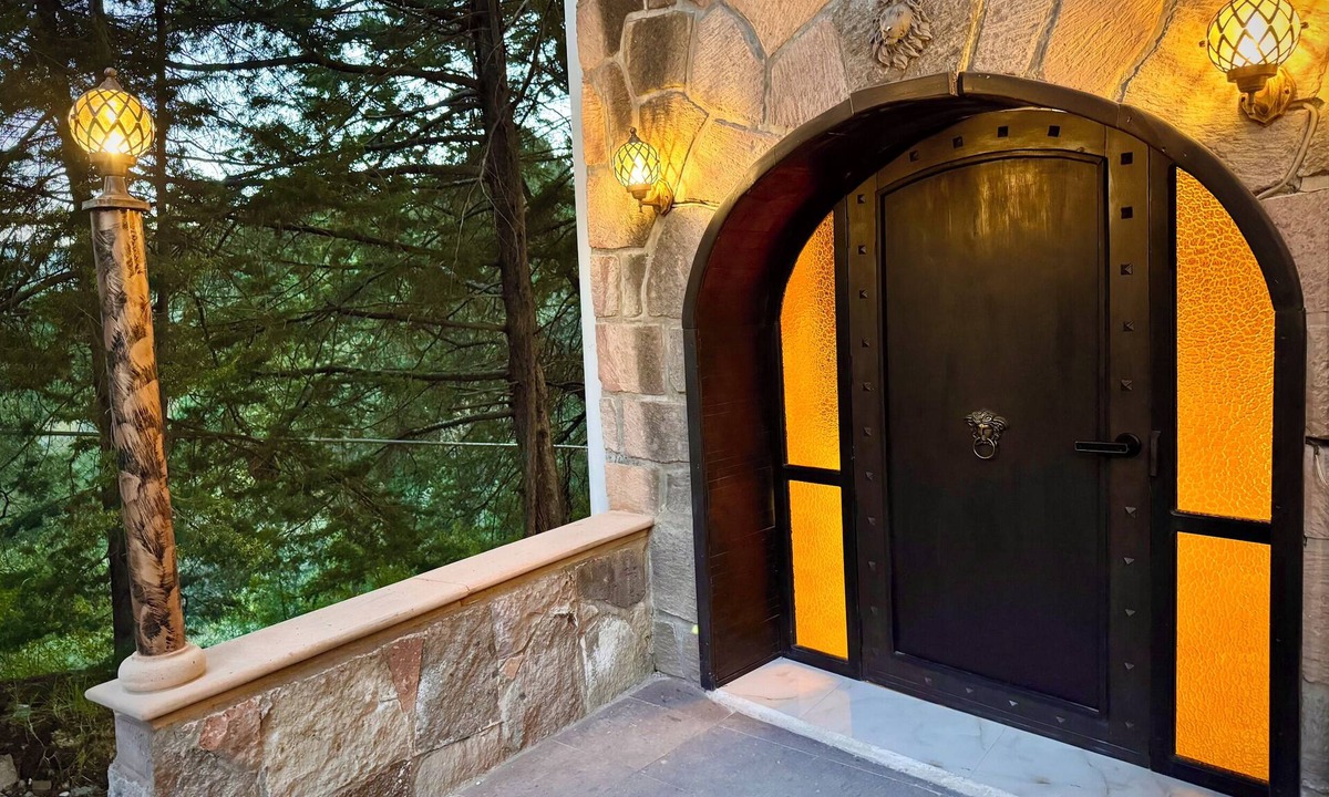 El Oro Hotel | Mansionality Loftd