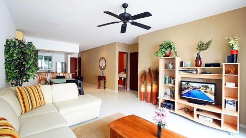 Zazil-ha Apartment | Meridian 107 condo