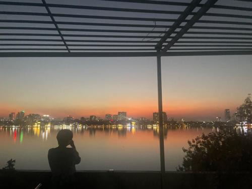 Quang An Apartment | Mind Room Rooftop Lakeview Retreat in West Lake