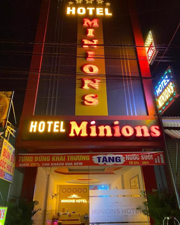 Thuan An Hotel | Minions Hotel