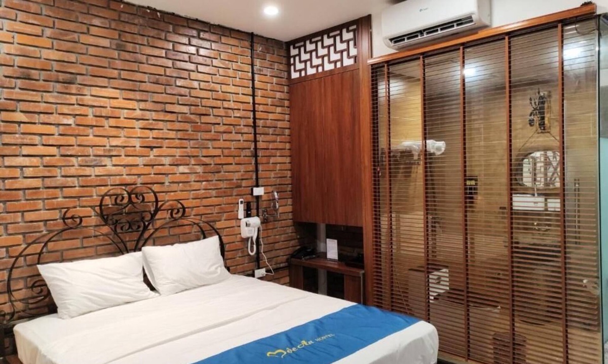 Long Bien Hotel | Moc An by Bay Hotel