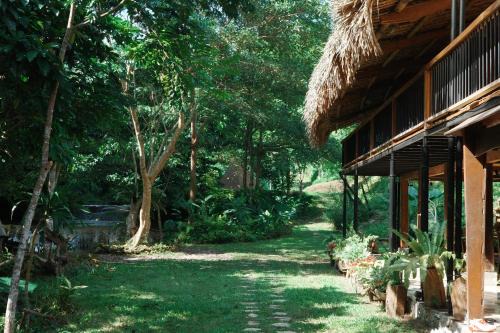 Lac Son Hotel | Mu Retreat