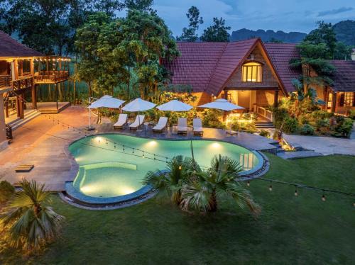 Hoa Lu Cabin | Mua Valley Lodge