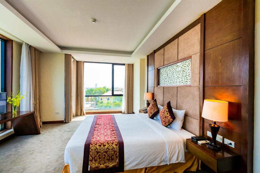 Dong Hoi Hotel | Muong Thanh Holiday Quang Binh Hotel