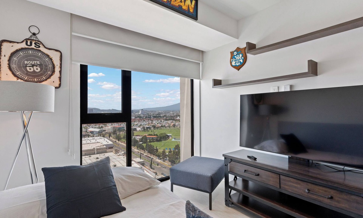 Angelopolis Apartment | New luxury apartment with amenities in Angelopolis area