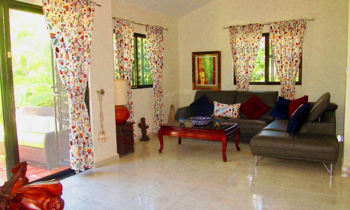 Playacar Fase I House | New! Monthly rentals! 2 bdrs Private Pool house/BBQ close to the beach.