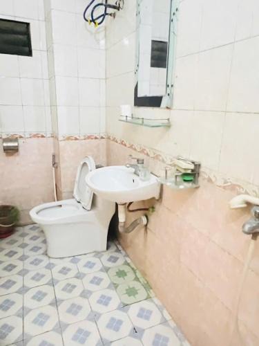 Tay Ho House | Nhà nghỉ Vườn Đào