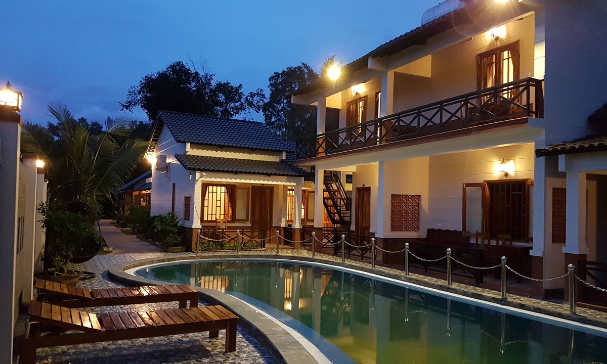 Cua Lap House | Nhat Huy Bungalow