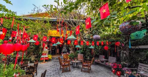 Bac Tu Liem House | Oáza coffee & bar