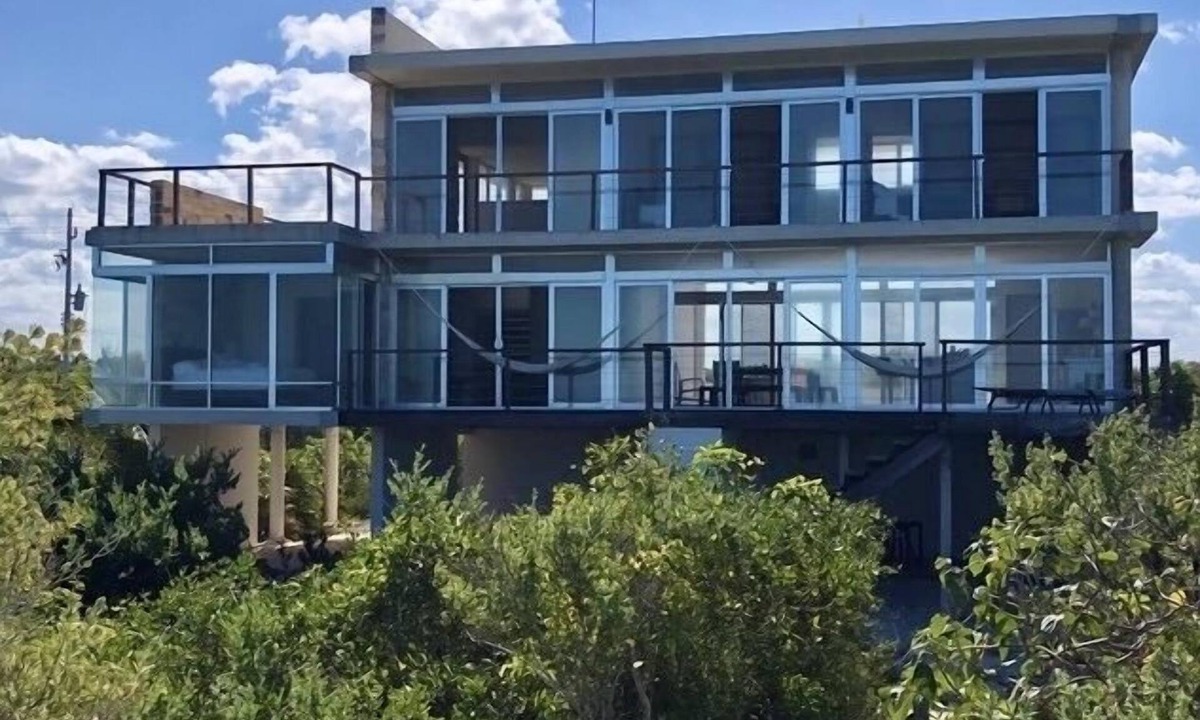 Sisal Villa | Ocean Villa. 100feet from beach and private