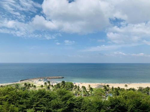 Phu Hai Beach Apartment | Ocean Vista Mai House