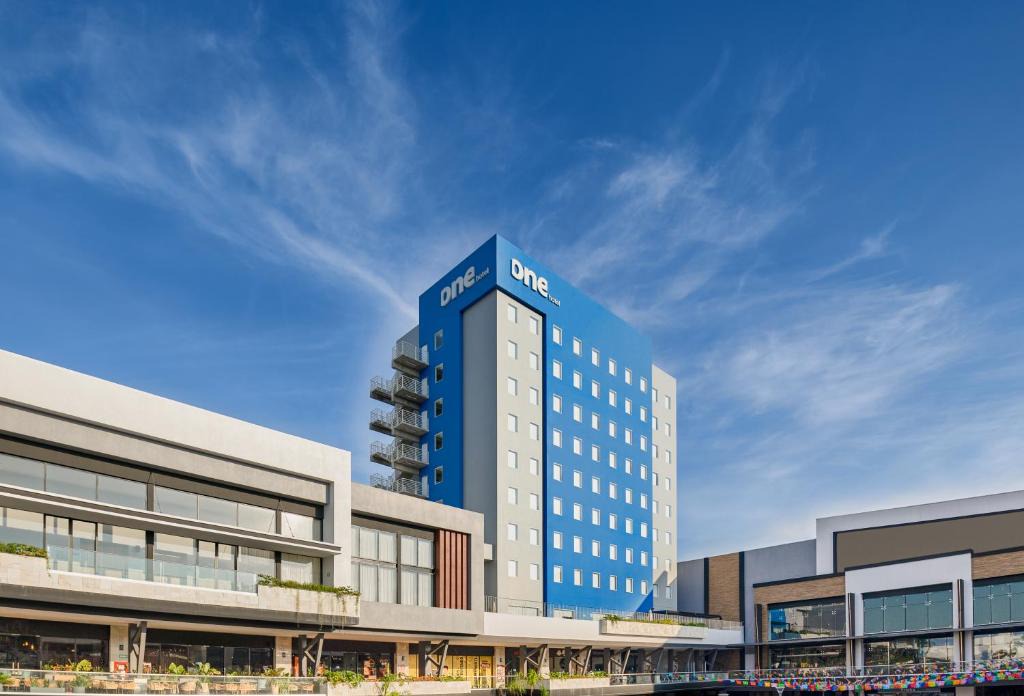 Zona Dorada Hotel | One Mazatlán