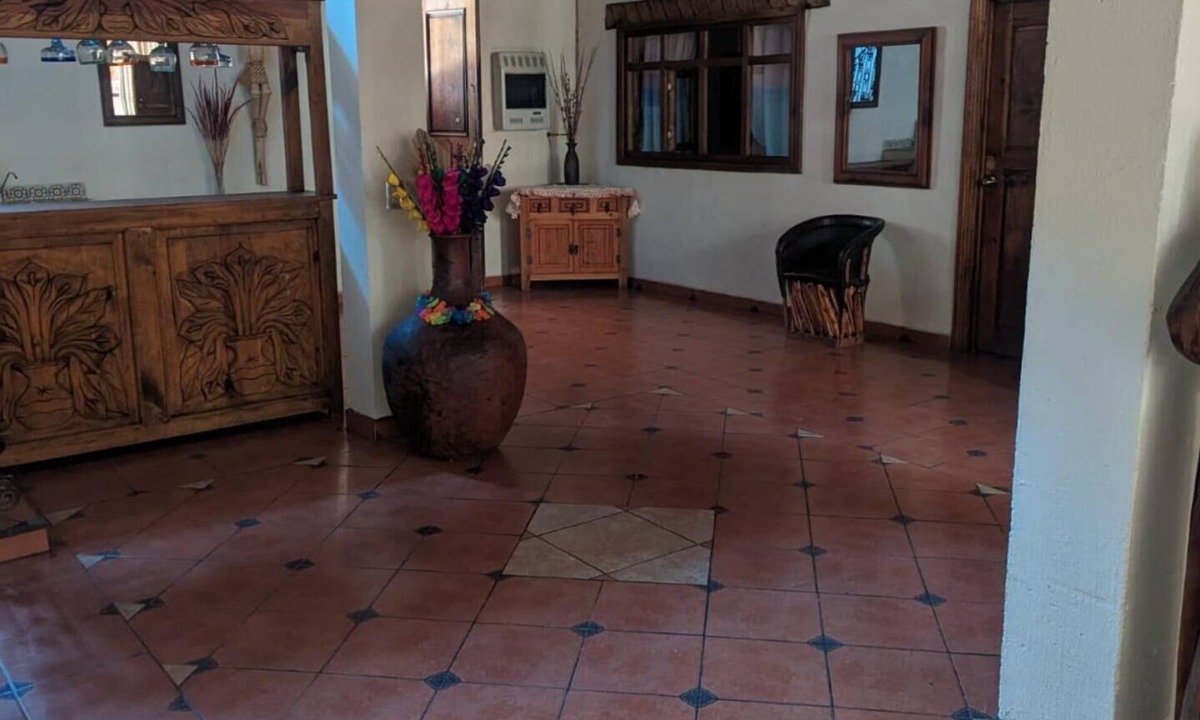 Patzcuaro Hotel | OYO Los Alcatraces