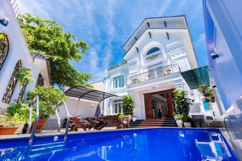 Thang Tam Villa | Palm Villa 7