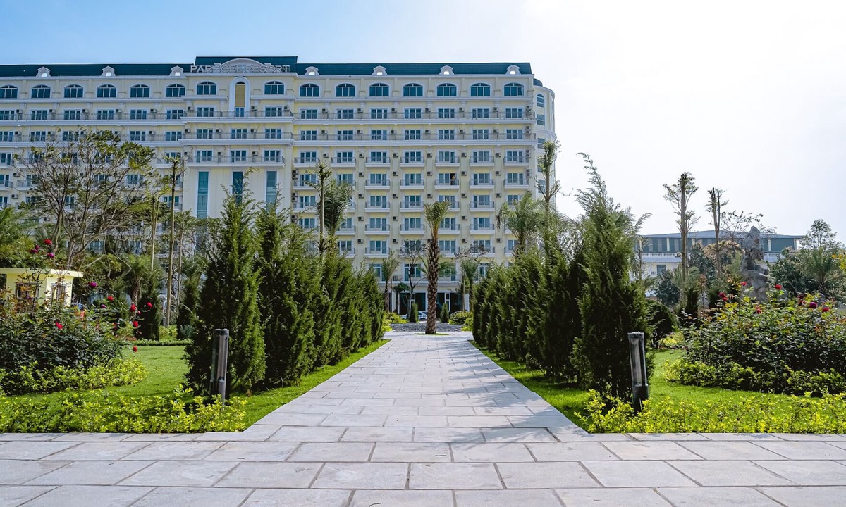 Hoang Hoa Hotel | Paracel Resort Hai Tien