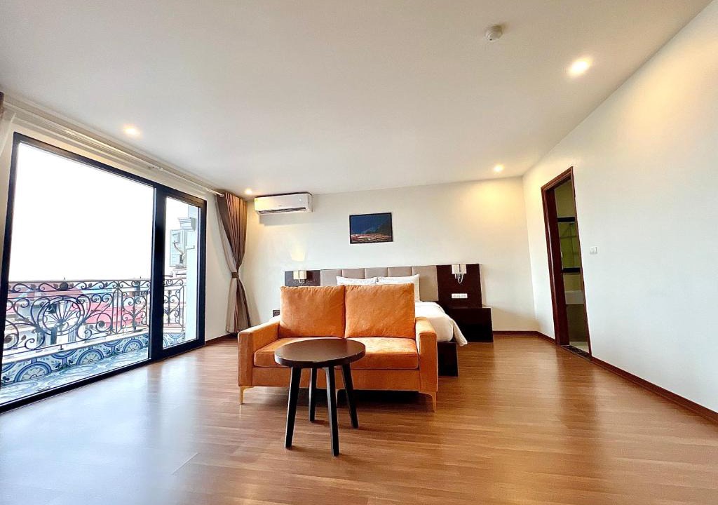 Soc Son Hotel | Paragon Noi Bai Pool And Best View Airport Hotel