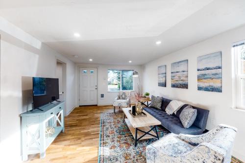 Eugene House | Pearl Place