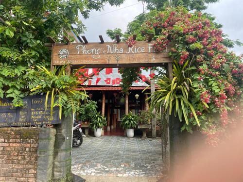 Son Trach Cabin | Phong Nha Rice Field Homestay