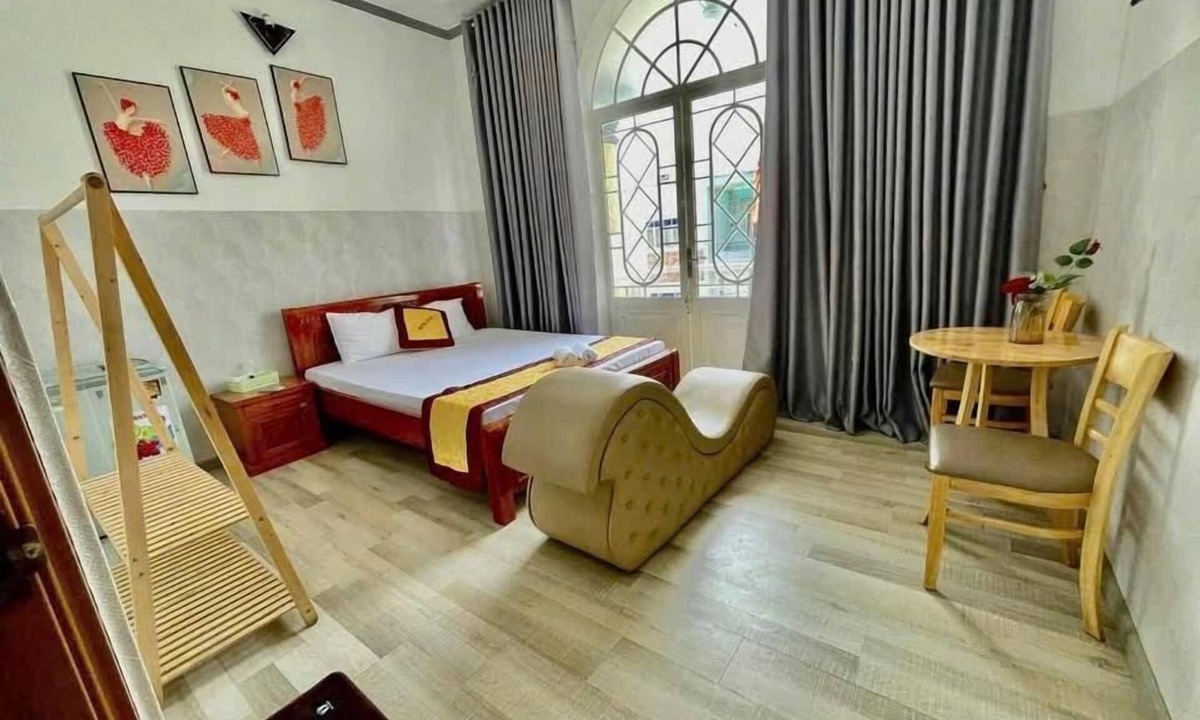 Ninh Kieu Hotel | Phuc Long Hotel CT - by BAY LUXURY