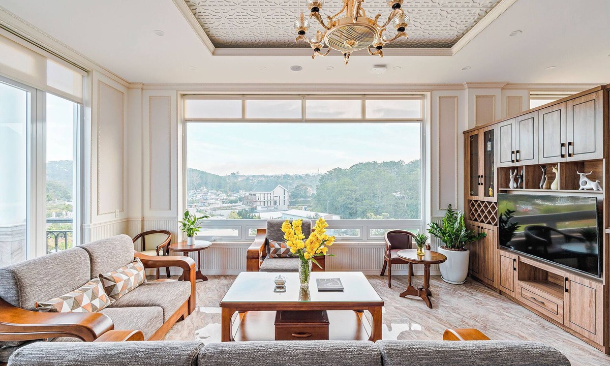 Da Lat Hotel | PINE VIEW HOTEL DALAT