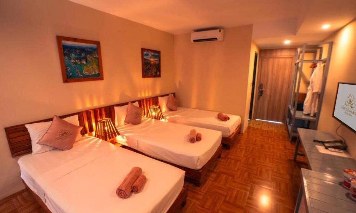 Tam Ky House | Pink Hotel