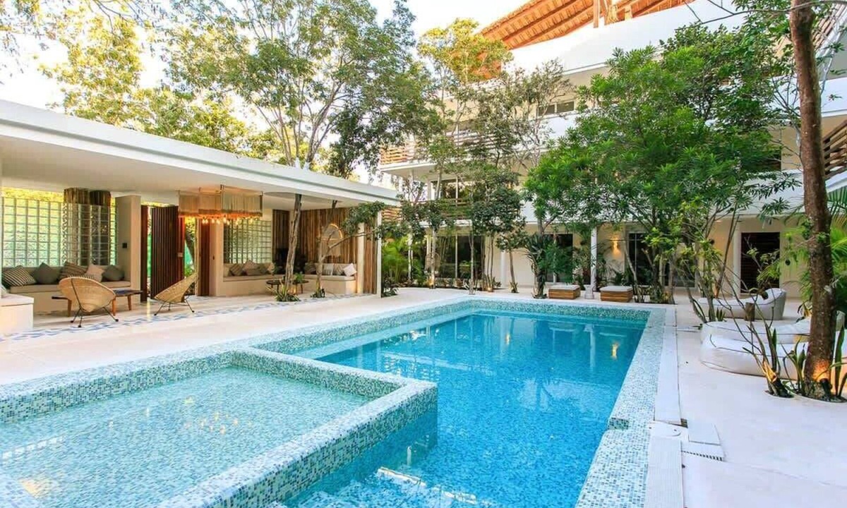 Zama Condo | Private Jungle Hideaway, Rooftop Jacuzzi, Poolside