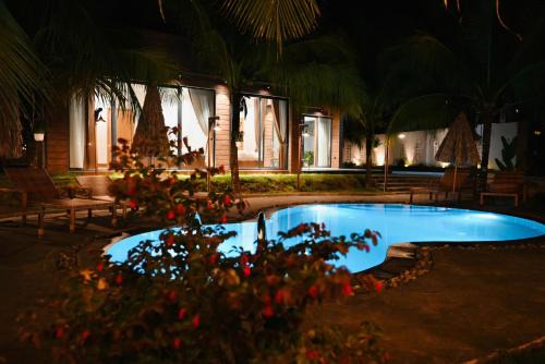 Binh Phu House | Private Pool & Garden Chill Villa with BBQ Area