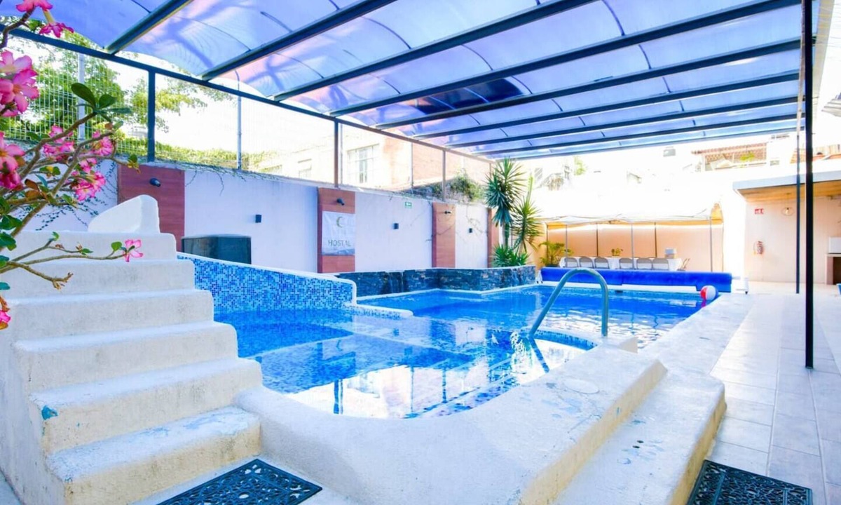 Santa Teresita House | Private room in guesthouse in Guadalajara 6