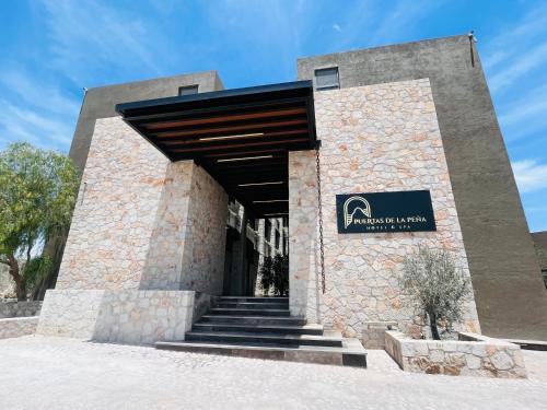 Bernal Hotel | Puertas de la Peña Hotel Spa