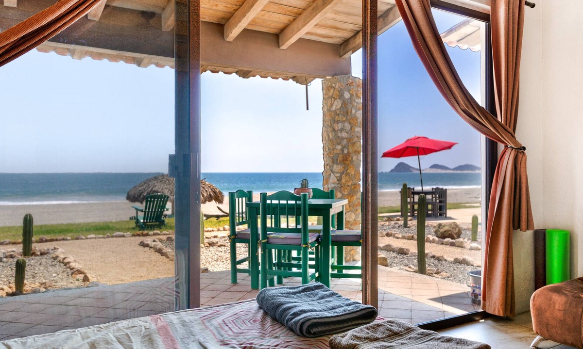 Salina Cruz Hotel | Punta Conejo Resort