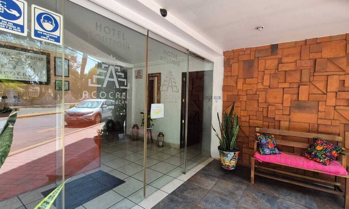 Teotihuacan Centro House | Rest near the Pyramids, steps away from the archaeological zone.