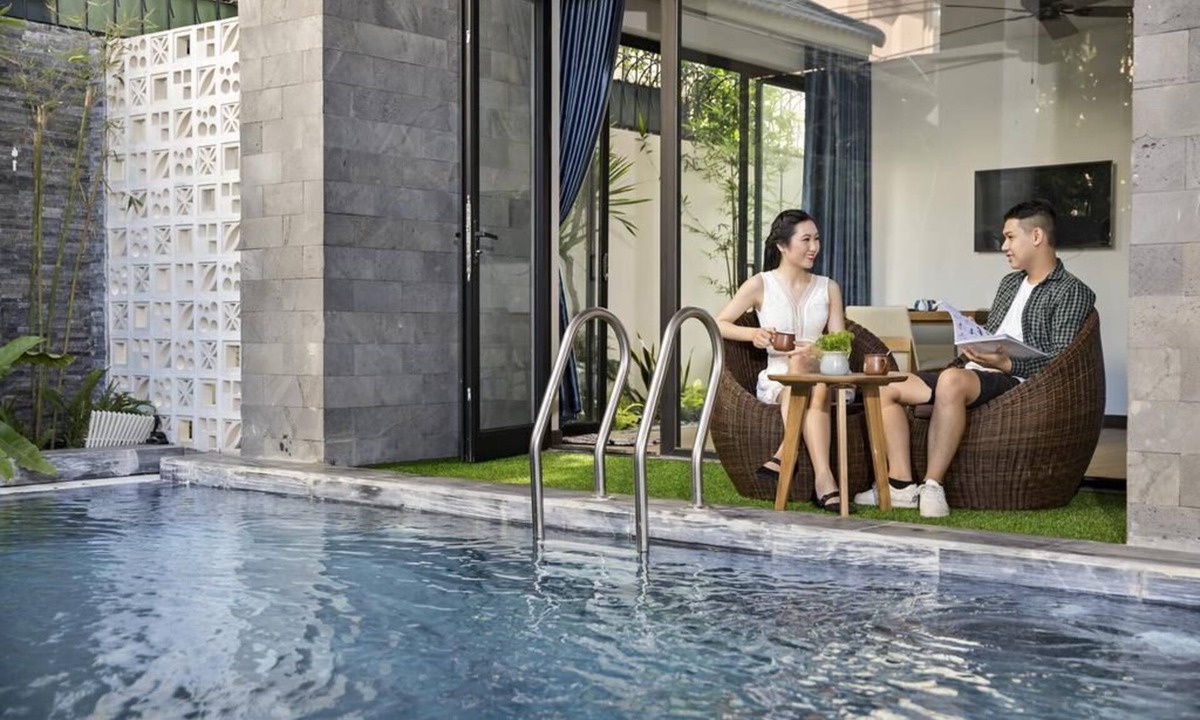 Son Tra Hotel | Romantic room near My Khe beach